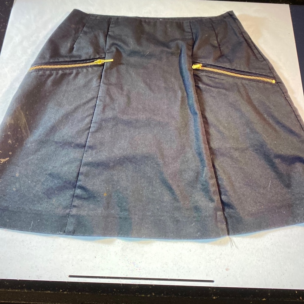 H&M black stretch mini skirt gold zipper size 8